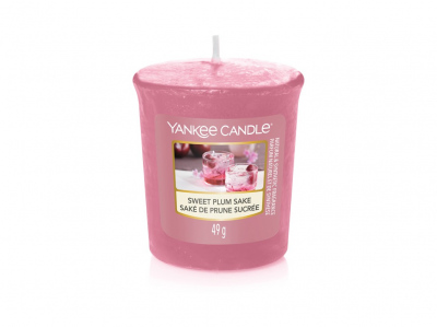 Yankee Candle Votivní svíčka Sweet Plum Sake 49g