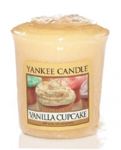 Yankee Candle Vanilla Cupcake votivní svíčka 49g