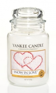 Yankee Candle Snow in Love Classic Velký 623g