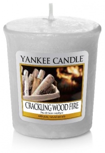 Yankee Candle Crackling Wood Fire votivní svíčka 49g