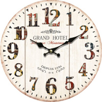 Dřevěné hodiny - Grand Hotel