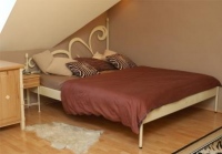 Kovová postel CARTAGENA 180 x 200 cm